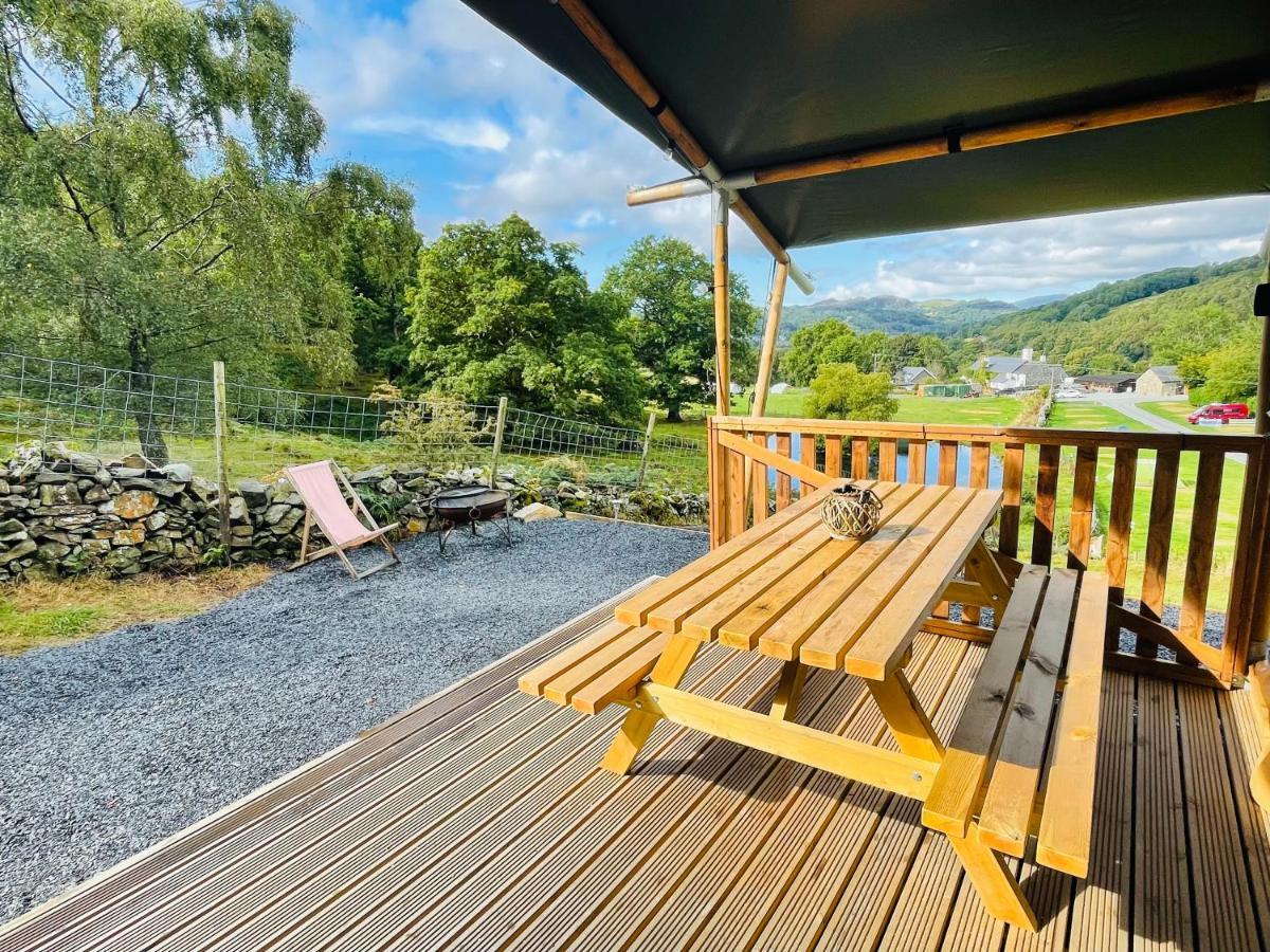 Mountain View Safari Tent With Hot Tub In The Heart Of Snowdonia Dolgellau Exterior foto